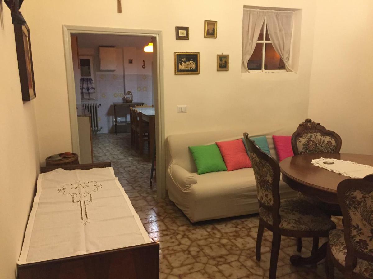 La Casa Di Luigi Apartman Montevarchi Kültér fotó